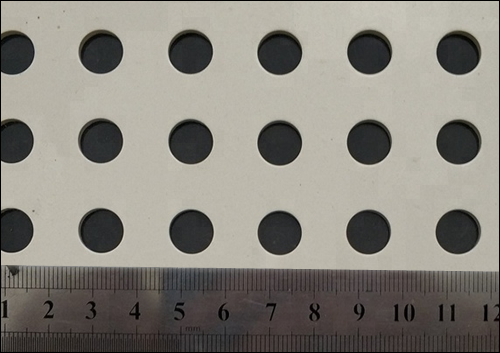 304 Grade SS perforated round hole mesh